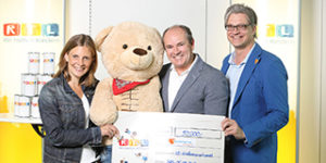 RTL Spendenübergabe an kinderherzen 